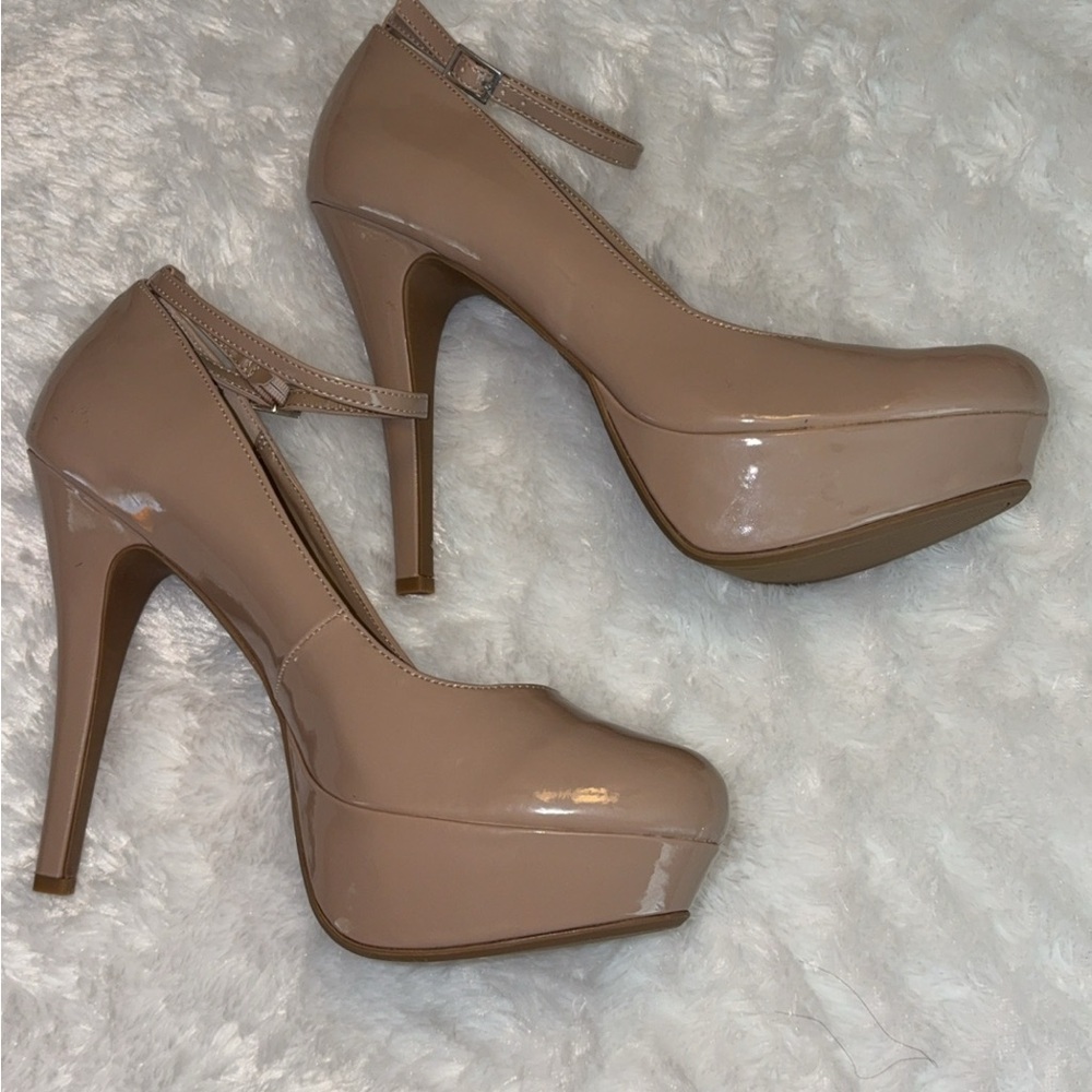Elegant Nude Platform Heels